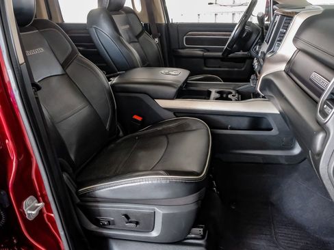 Used 2021 RAM 3500 Laramie image 33