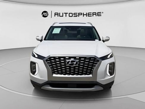 Used 2021 Hyundai Palisade SEL w/ Premium Package FWD image 2
