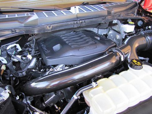 Used 2022 Ford F150 Lariat w/ Equipment Group 502A High AWD/4WD image 34