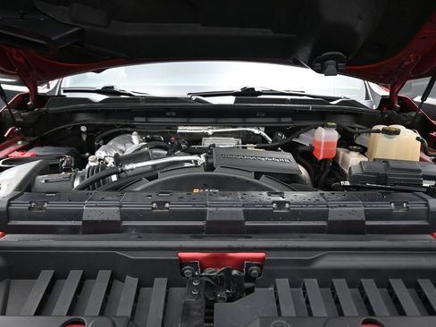 Used 2021 GMC Sierra 2500 AT4 w/ AT4 Preferred Package AWD/4WD image 34