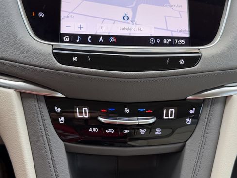 Used 2023 Cadillac XT5 Premium Luxury FWD image 23
