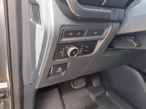Used 2023 Ford F150 XLT w/ Equipment Group 302A High RWD image 17
