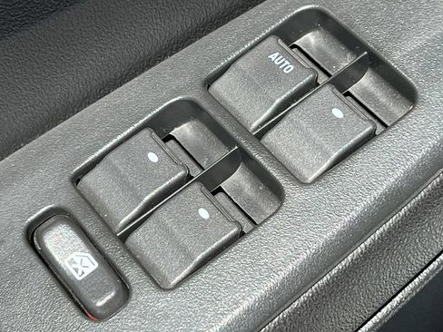 Used 2012 Chevrolet Impala LT w/ LT Sunroof Package FWD image 16