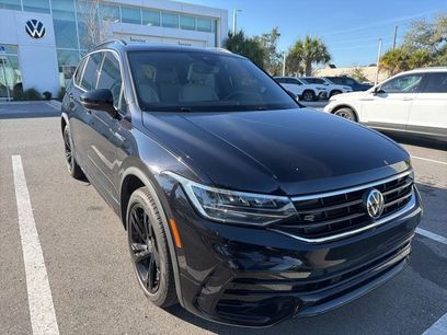 Certified 2023 Volkswagen Tiguan SE R-Line