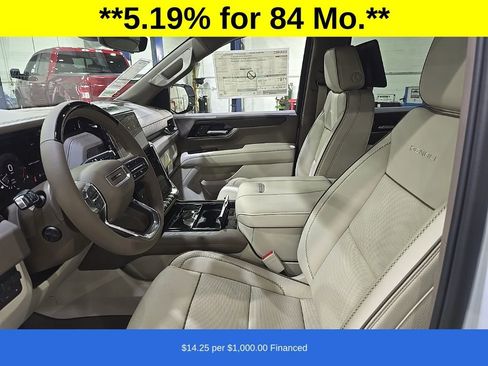 New 2026 GMC Yukon XL Denali w/ Denali Reserve Package image 20