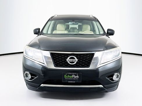 Used 2015 Nissan Pathfinder Platinum w/ Cargo Package AWD/4WD image 2