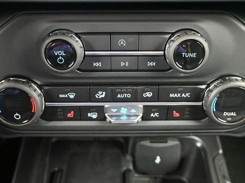 New 2025 Ford Bronco Big Bend image 17