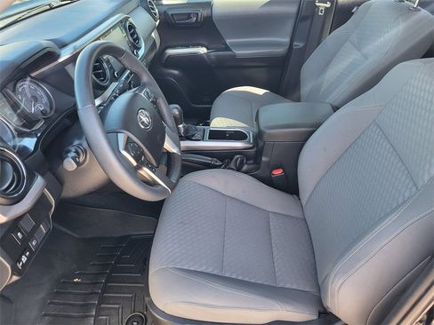 Used 2021 Toyota Tacoma SR5 w/ Technology Package image 16