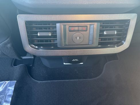 New 2026 Ford F250 Platinum AWD/4WD image 14