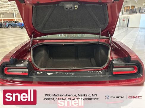 Used 2017 Dodge Challenger GT w/ GT Interior Package image 5