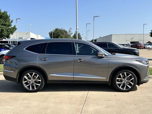Used 2022 Acura MDX SH-AWD w/ Technology Package image 3