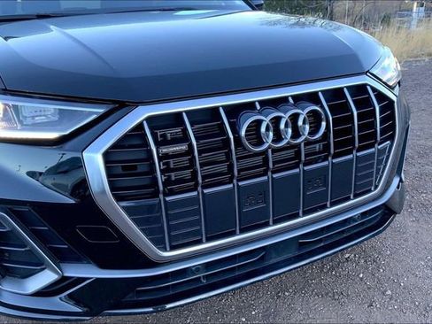 Certified 2025 Audi Q3 2.0T Premium w/ Convenience Package image 30