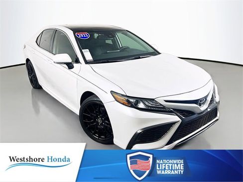 Used 2021 Toyota Camry XSE image 1