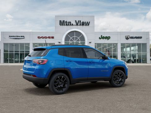 New 2026 Jeep Compass Latitude AWD/4WD image 4