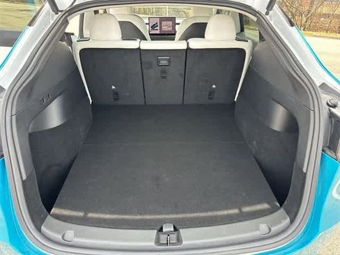 Used 2021 Tesla Model Y Long Range image 17