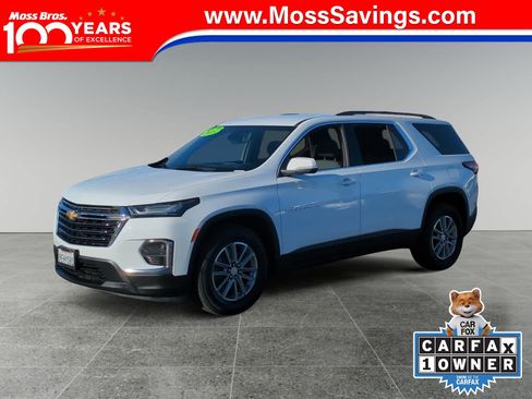 Used 2023 Chevrolet Traverse LT image 1