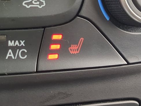 Used 2018 Ford Escape SEL w/ Ford Safe & Smart Package image 22