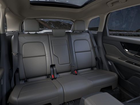 New 2026 Lincoln Corsair Premiere AWD/4WD image 11