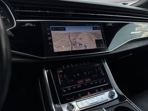 Used 2023 Audi Q8 Prestige AWD/4WD image 15