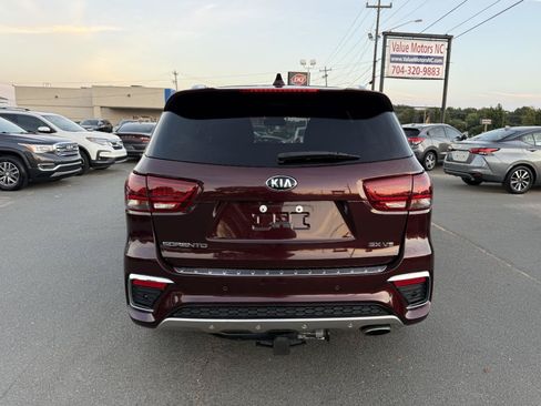 Used 2019 Kia Sorento SX w/ SX Touring Package FWD image 4