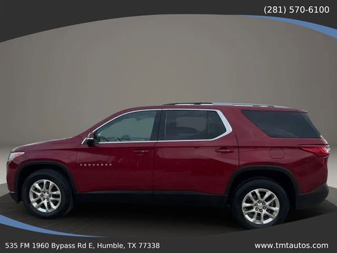 Used 2018 Chevrolet Traverse LT AWD/4WD image 3