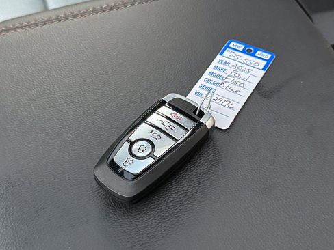 New 2025 Ford F150 Lightning Lariat image 34