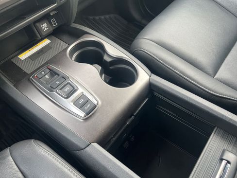 Used 2022 Honda Pilot Special Edition image 16