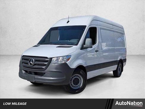 Used 2024 Mercedes-Benz Sprinter 2500 image 1