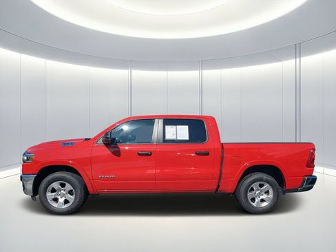 Used 2025 RAM 1500 Big Horn AWD/4WD image 6