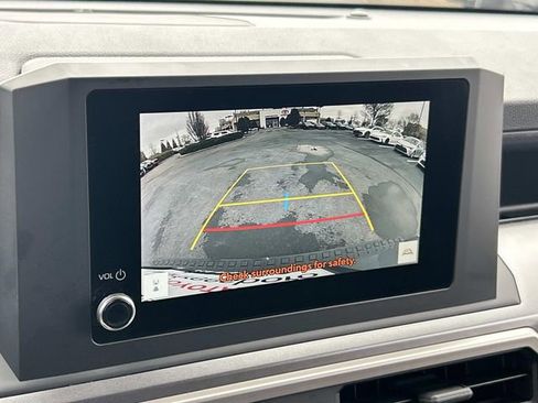 Used 2025 Toyota 4Runner SR5 image 24