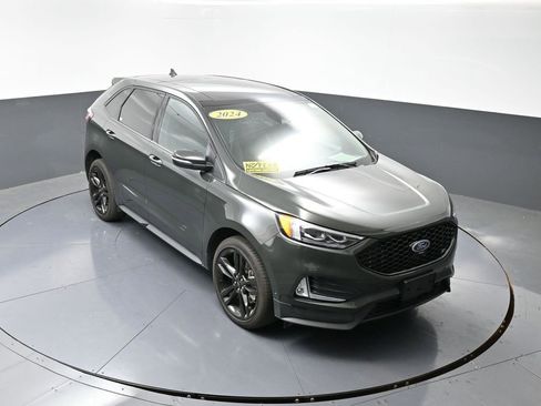 Used 2024 Ford Edge ST w/ Equipment Group 401A image 42