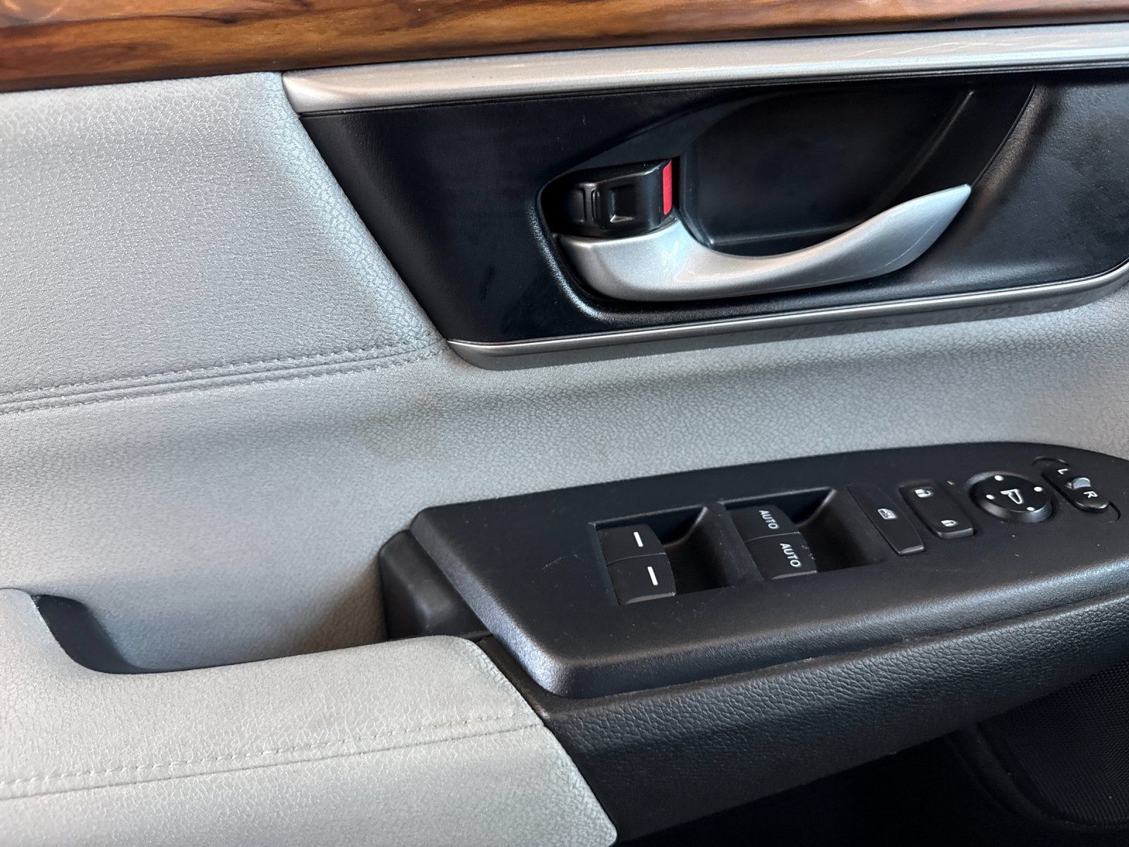 Used 2022 Honda CR-V EX image 10