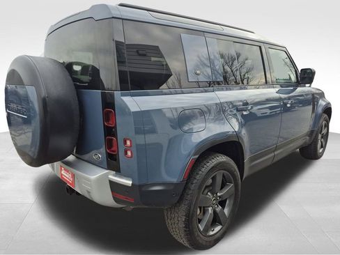 Used 2020 Land Rover Defender 110 HSE image 11