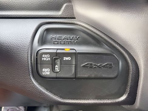 Used 2023 RAM 2500 Big Horn w/ Level 1 Equipment Group image 21