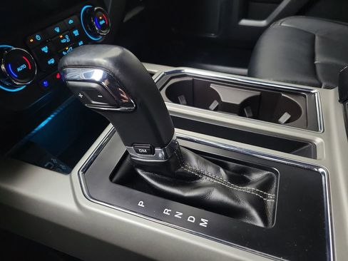 Used 2019 Ford F150 Lariat image 27