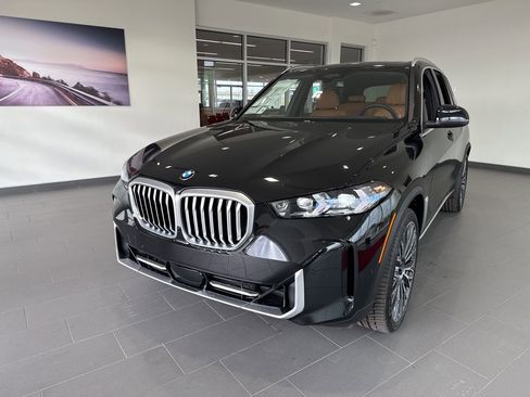 New 2026 BMW X5 xDrive40i image 3