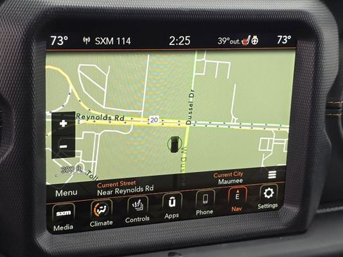 Used 2021 Jeep Wrangler Unlimited Sahara image 4