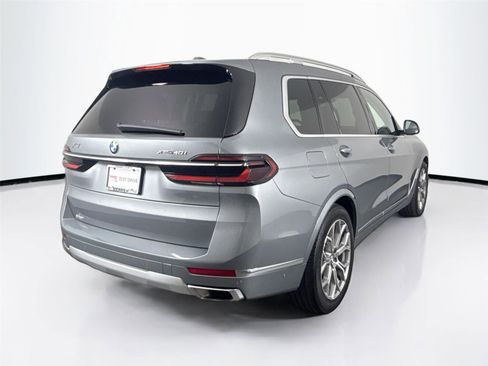 Used 2023 BMW X7 xDrive40i image 6