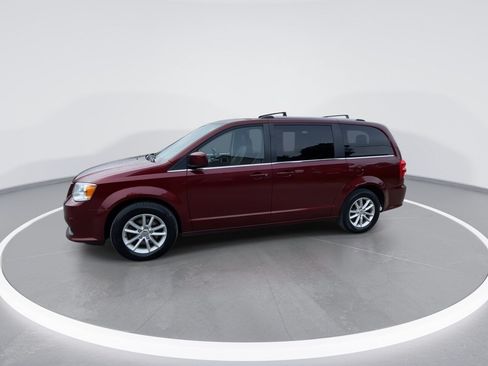 Used 2019 Dodge Grand Caravan SXT FWD image 9