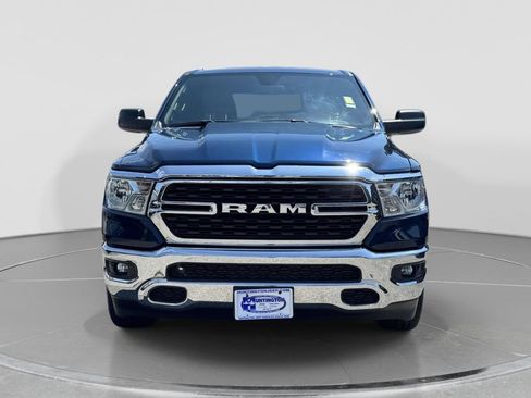 Used 2022 RAM 1500 Big Horn AWD/4WD image 2