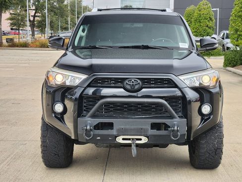 Used 2015 Toyota 4Runner SR5 Premium image 2