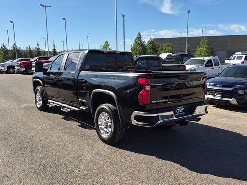 Used 2020 Chevrolet Silverado 3500 LT w/ Convenience Package AWD/4WD image 5