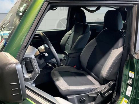 Used 2022 Ford Bronco 2-Door w/ Sasquatch Package image 11