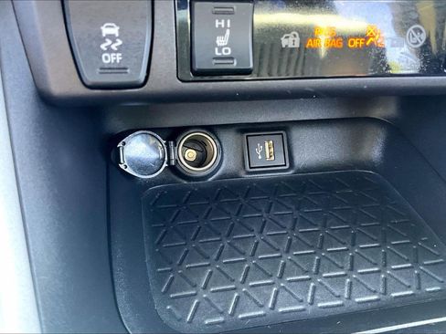 Used 2024 Toyota RAV4 XLE Premium w/ Weather Package AWD/4WD image 39