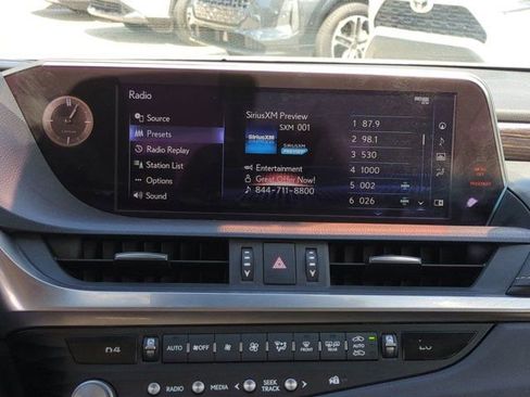 Certified 2021 Lexus ES 350 w/ Premium Package image 17