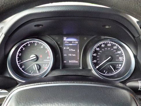 Used 2020 Toyota Camry LE FWD image 27