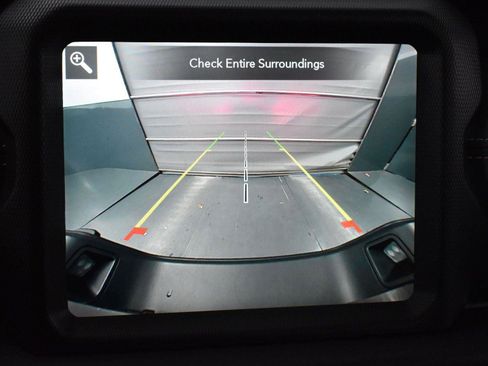 Used 2021 Jeep Gladiator Overland w/ Popular Equipment Package image 19