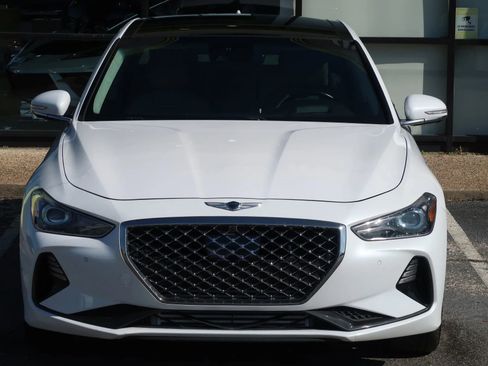 Used 2019 Genesis G70 3.3T Advanced w/ Prestige Package image 4