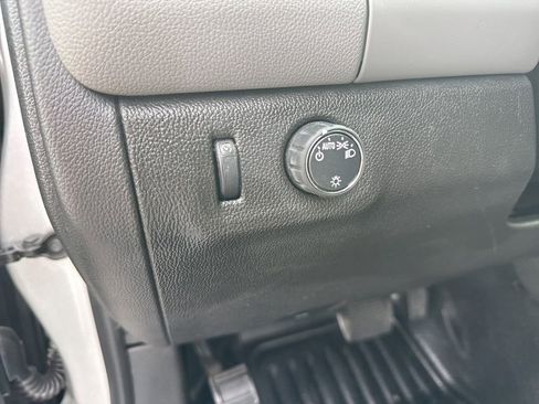 Used 2020 Chevrolet Colorado W/T image 14