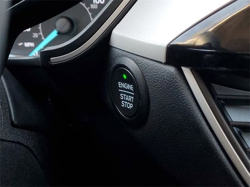 Certified 2022 Ford Escape SE w/ Convenience Package image 18